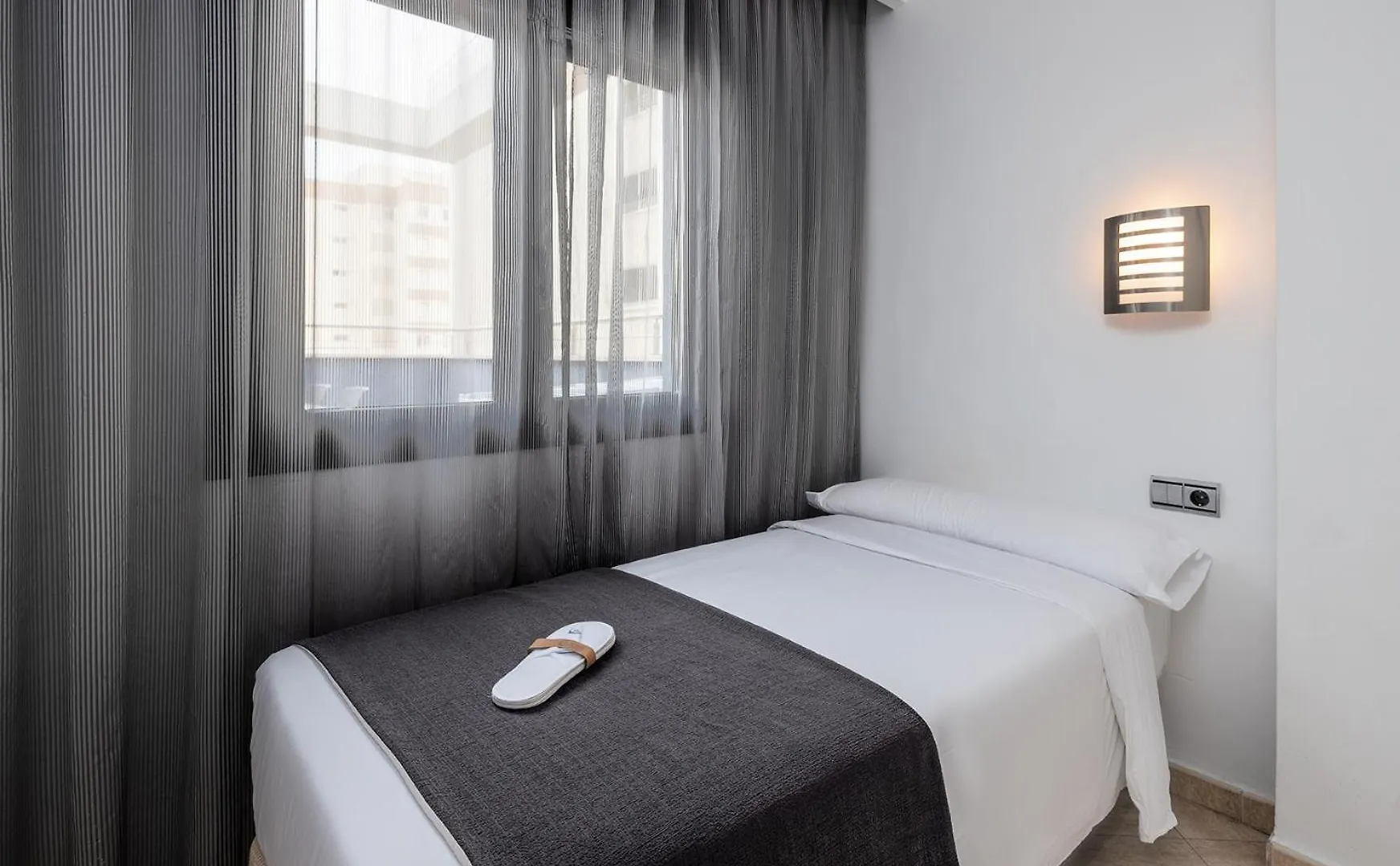 ****  Hotel Spa Cádiz Plaza España