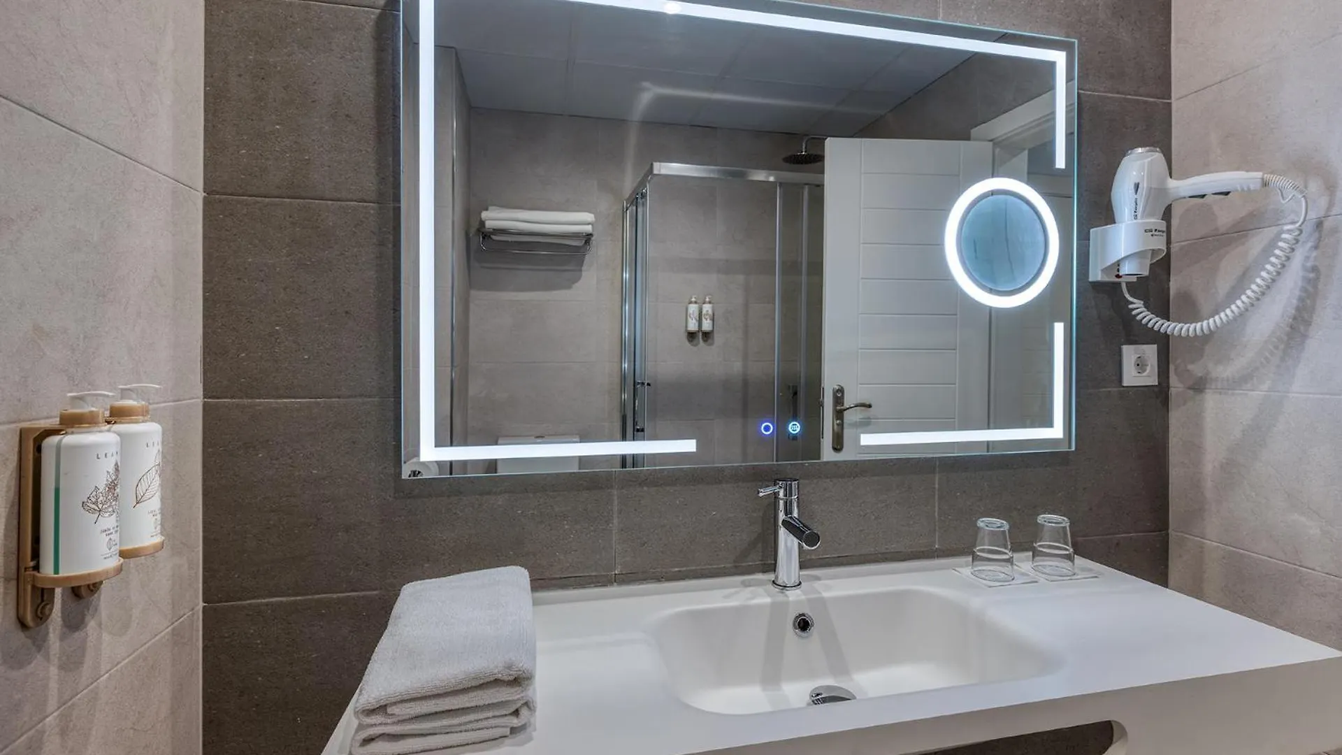 Hotel Spa Cádiz Plaza