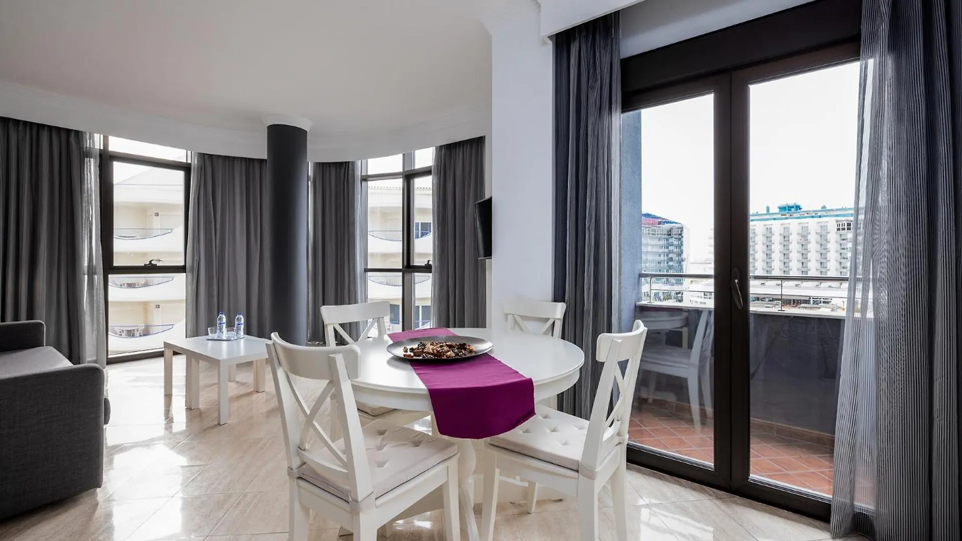 Hotel Spa Cadiz Plaza (Adults Only) 4*,