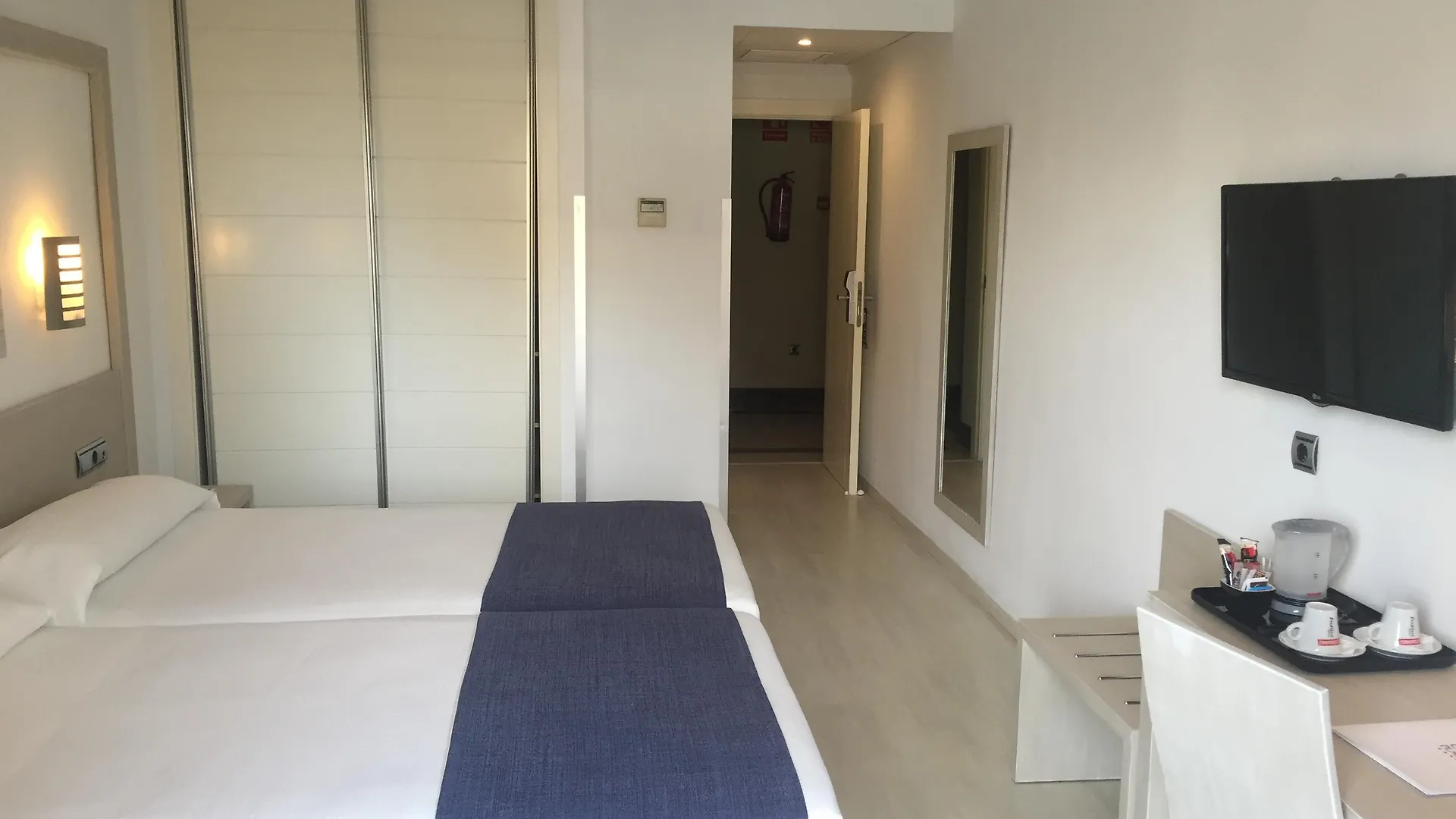 Hotel Spa Cadiz Plaza (Adults Only) 4*,